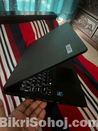 Acer travelmate p215-53